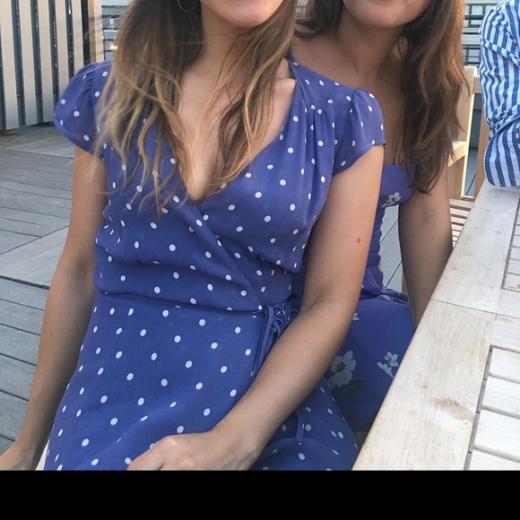 Reformation wrap dress - Picture 2 of 4